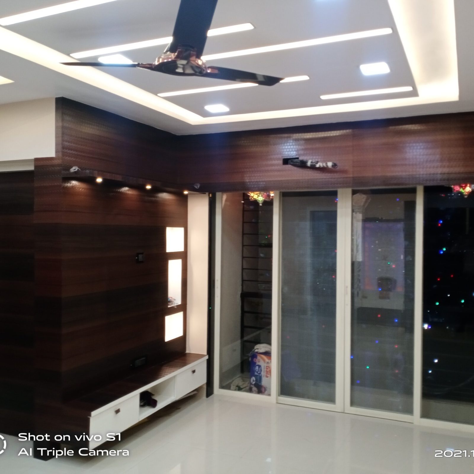 module: a;
hw-remosaic: 0;
touch: (-1.0, -1.0);
modeInfo: ;
sceneMode: Night;
cct_value: 0;
AI_Scene: (-1, -1);
aec_lux: 73.0;
hist255: 0.0;
hist252~255: 0.0;
hist0~25: 0.0;